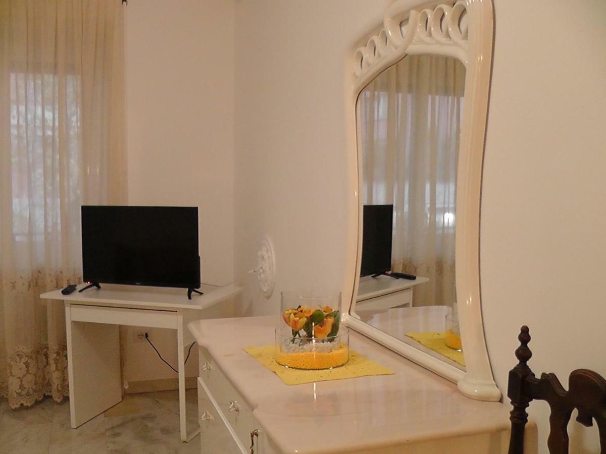 Apartmán La Casa Di Chiara Řím Exteriér fotografie