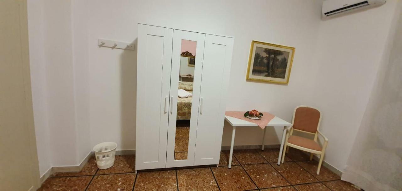 Apartmán La Casa Di Chiara Řím Exteriér fotografie
